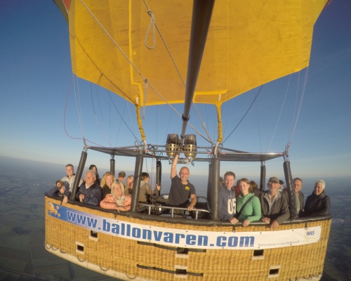 Ochtend ballonvlucht vanaf Markelo naar Laren